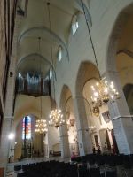 ... im Innerem als Konzerthalle ...