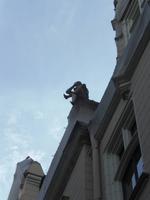 versteckte Kunst auf den Dächern von Riga