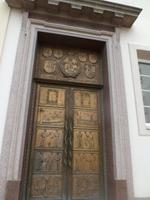 Eingangstür, Bibliothek