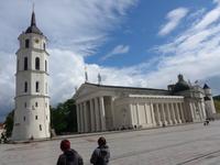 Litauen, Vilnius, Glockenturm und Kathedrale