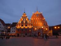 Lettland, Riga, Marktplatz mit Schwarzhäupter Haus