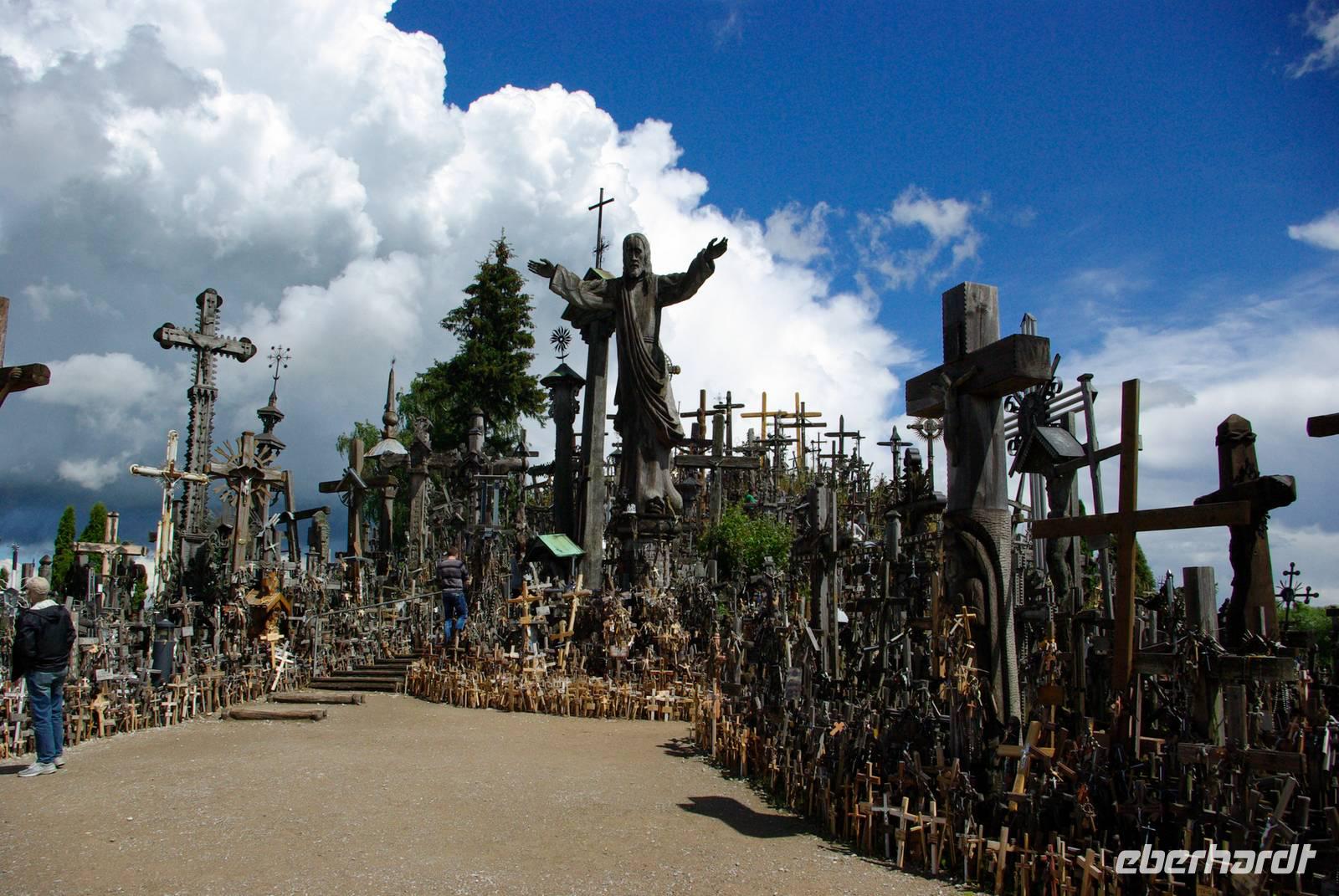 05_Siauliai_Berg_der_Kreuze (1)