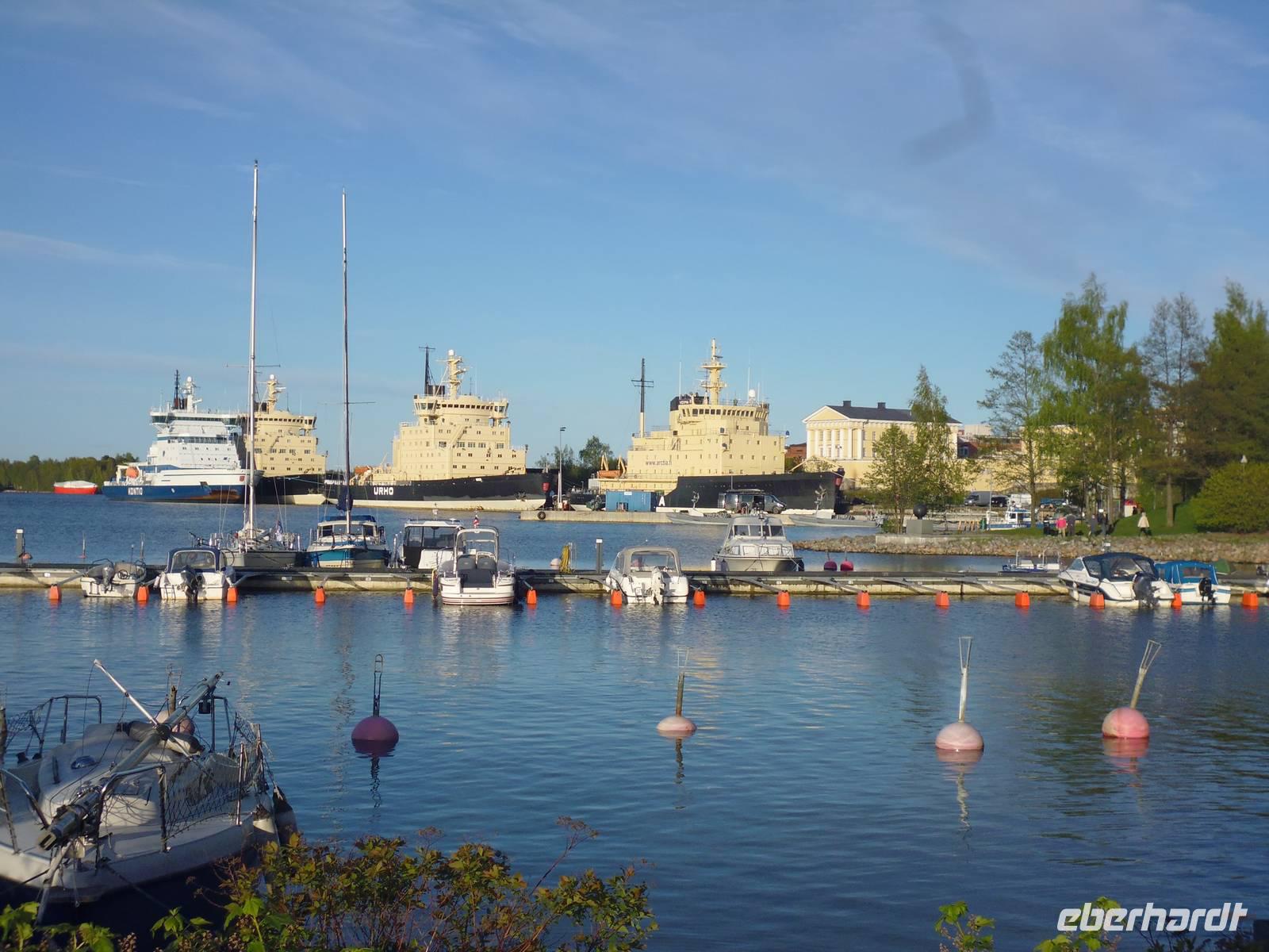 Finnland_Helsinki_Eisbrecher