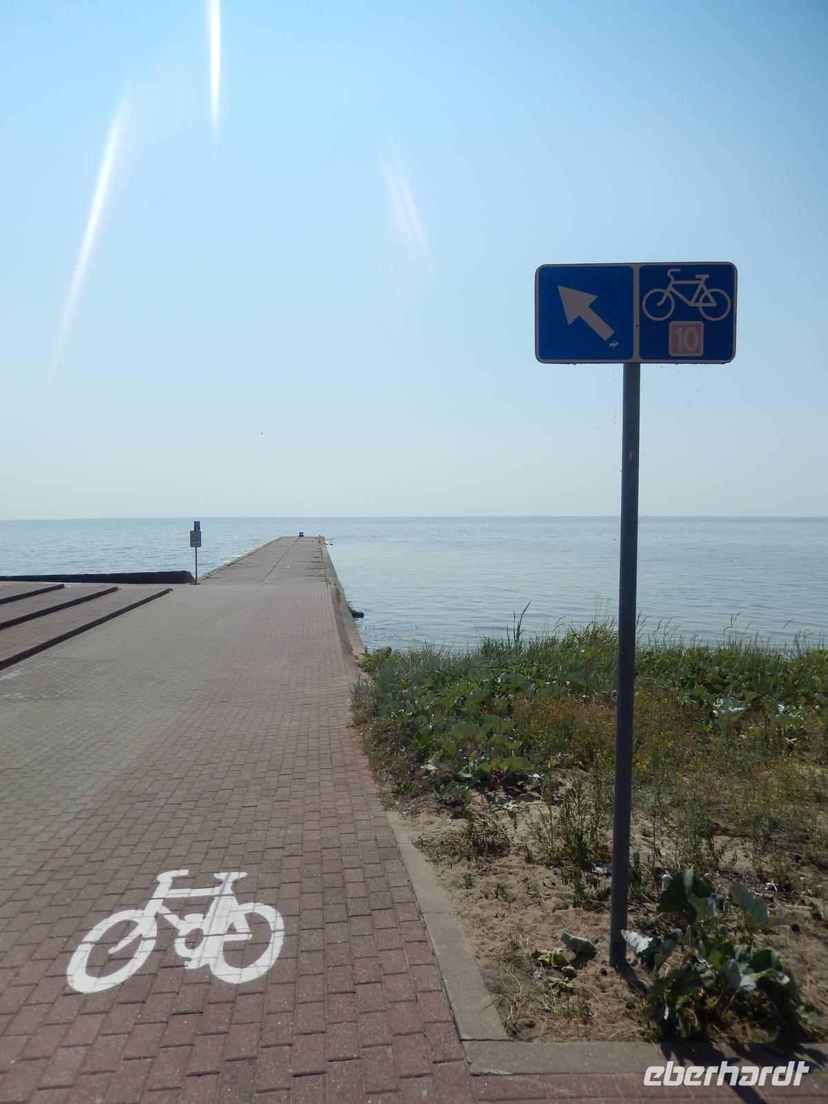 Fahrrad Weg in Nida