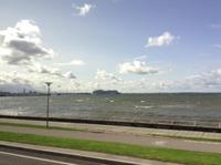 am Meer entlang