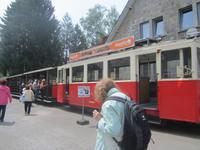 Grotte Han-sur Lesse-Fahrt mit der Bahn zum Eingang