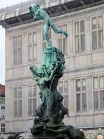 Antwerpen, Brabobrunnen
