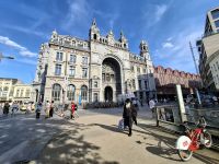 Nahe dem Antwerpener Hauptbahnhof von 1900 lag unser Hotel