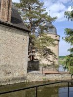 Außenseite Wasserschloss Lavaux