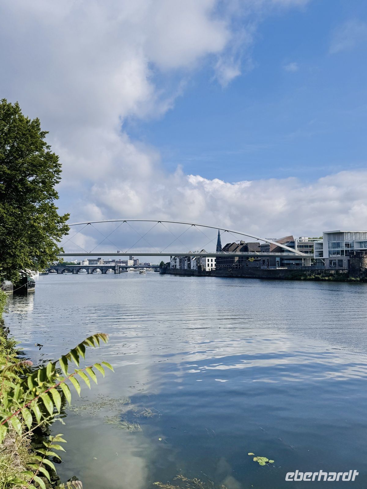 7. Tag - Die Maas, Maastricht  &ndash; &copy;  (Eberhardt TRAVEL)