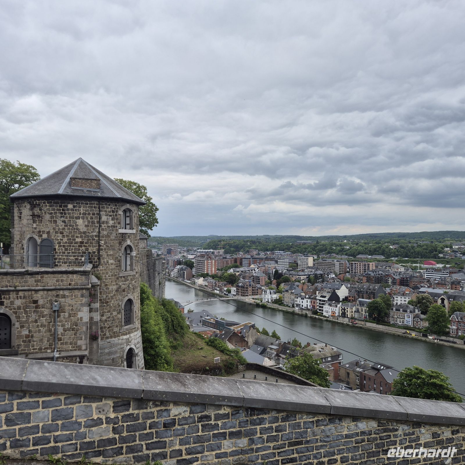&copy;  (Eberhardt TRAVEL)
