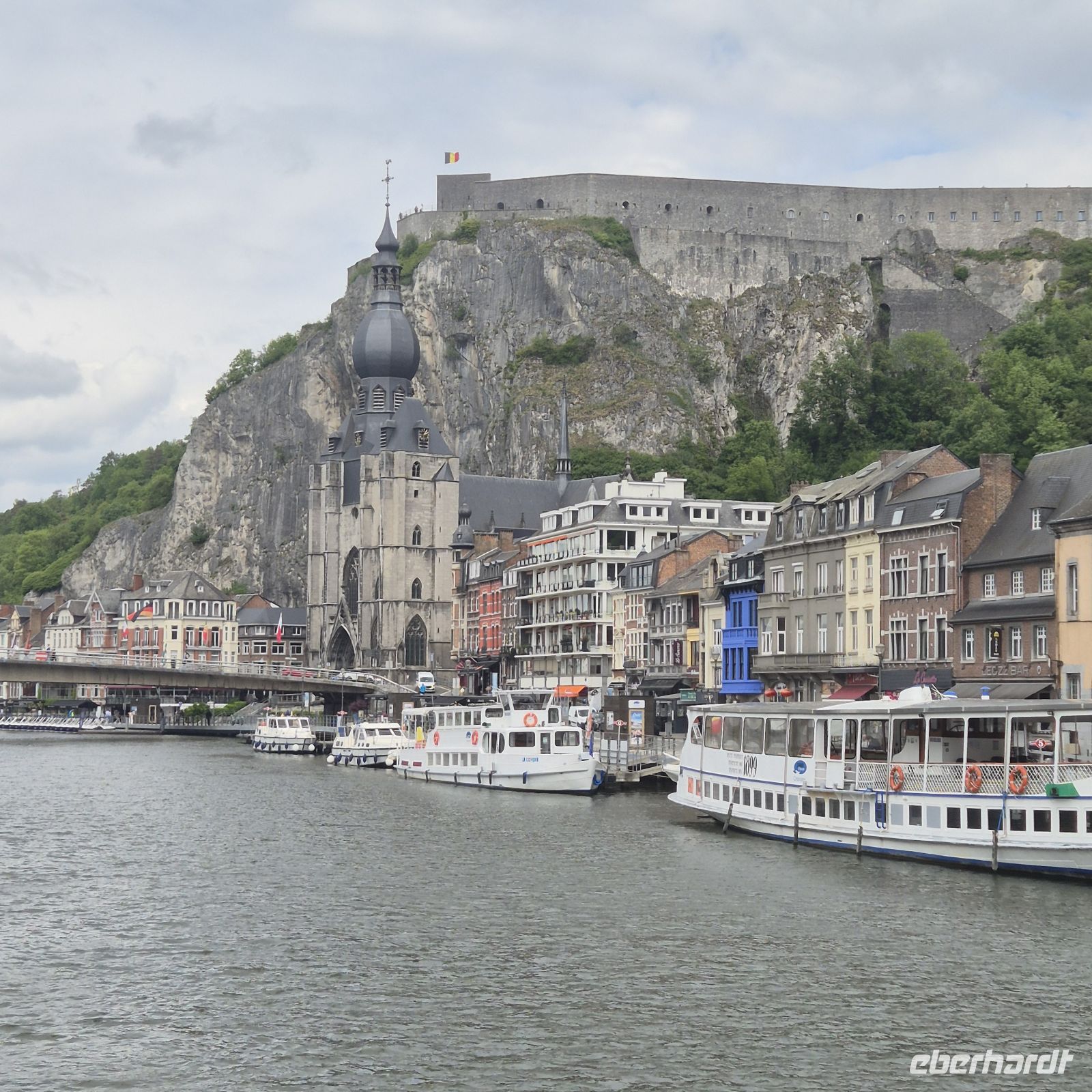 &copy;  (Eberhardt TRAVEL)