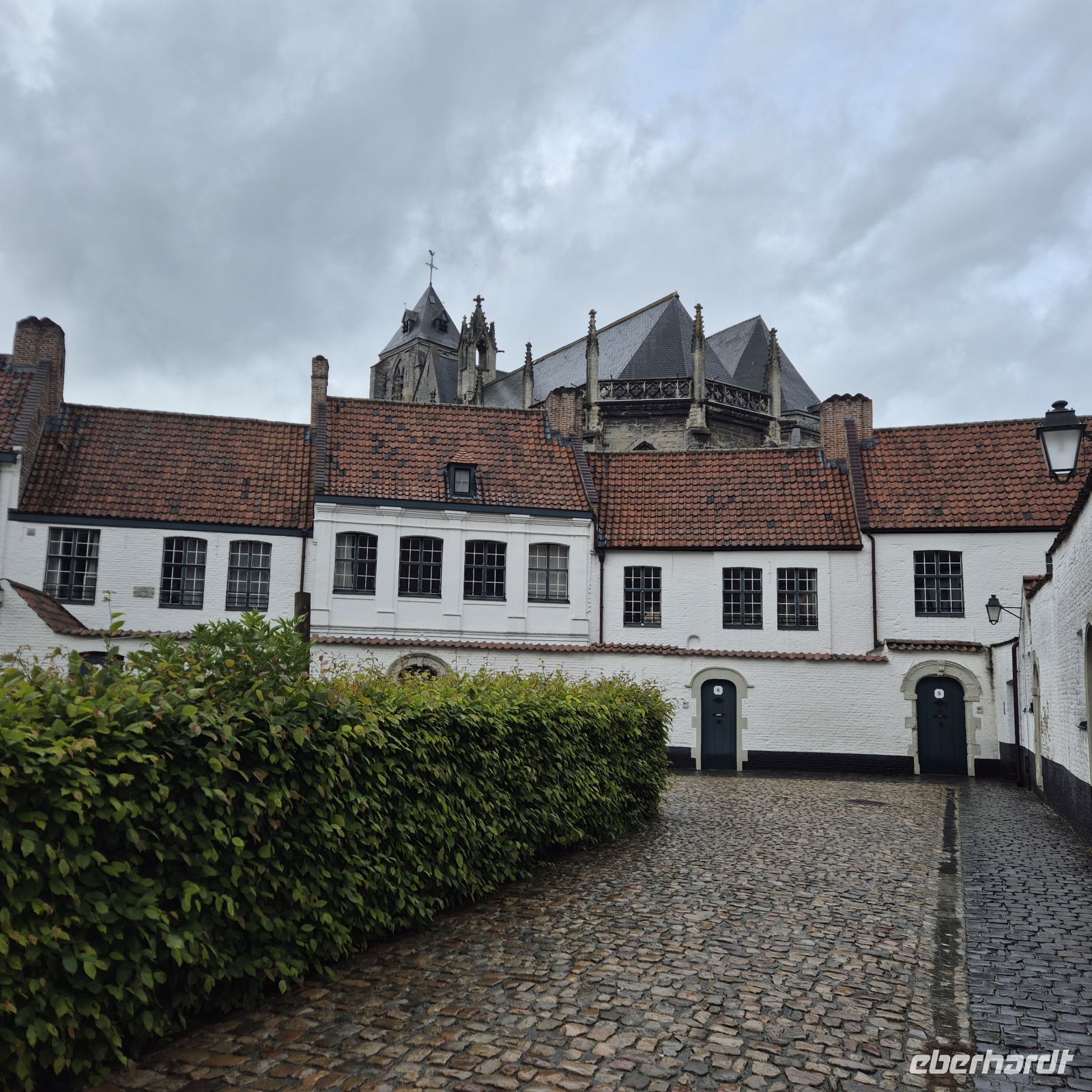 &copy;  (Eberhardt TRAVEL)