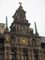 Tag 3 - 2 - Grote Markt von Antwerpen mit Rathaus und GildehÃ€usern (4)