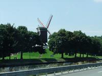 Brügge. Windmühle auf Wall