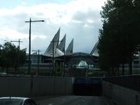 Einkaufszentrum am Ortsausgang