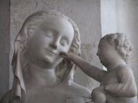 Madonna 13.Jhdt., Marmor