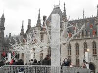 Brügge Hauptplatz mit Eisbahn