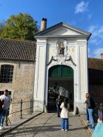Beginenhof, Eingang