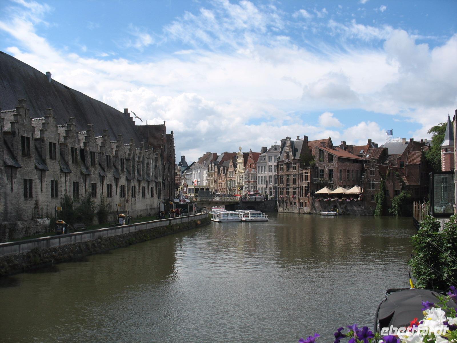 Blick von der Korenlej auf den Fluss