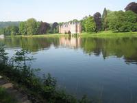 Maas hinter dem Hotl