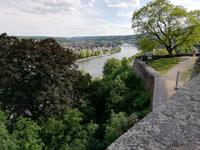Namur, unsere Wanderung hoch auf den Zitadellenhügel, Blick auf die Maas