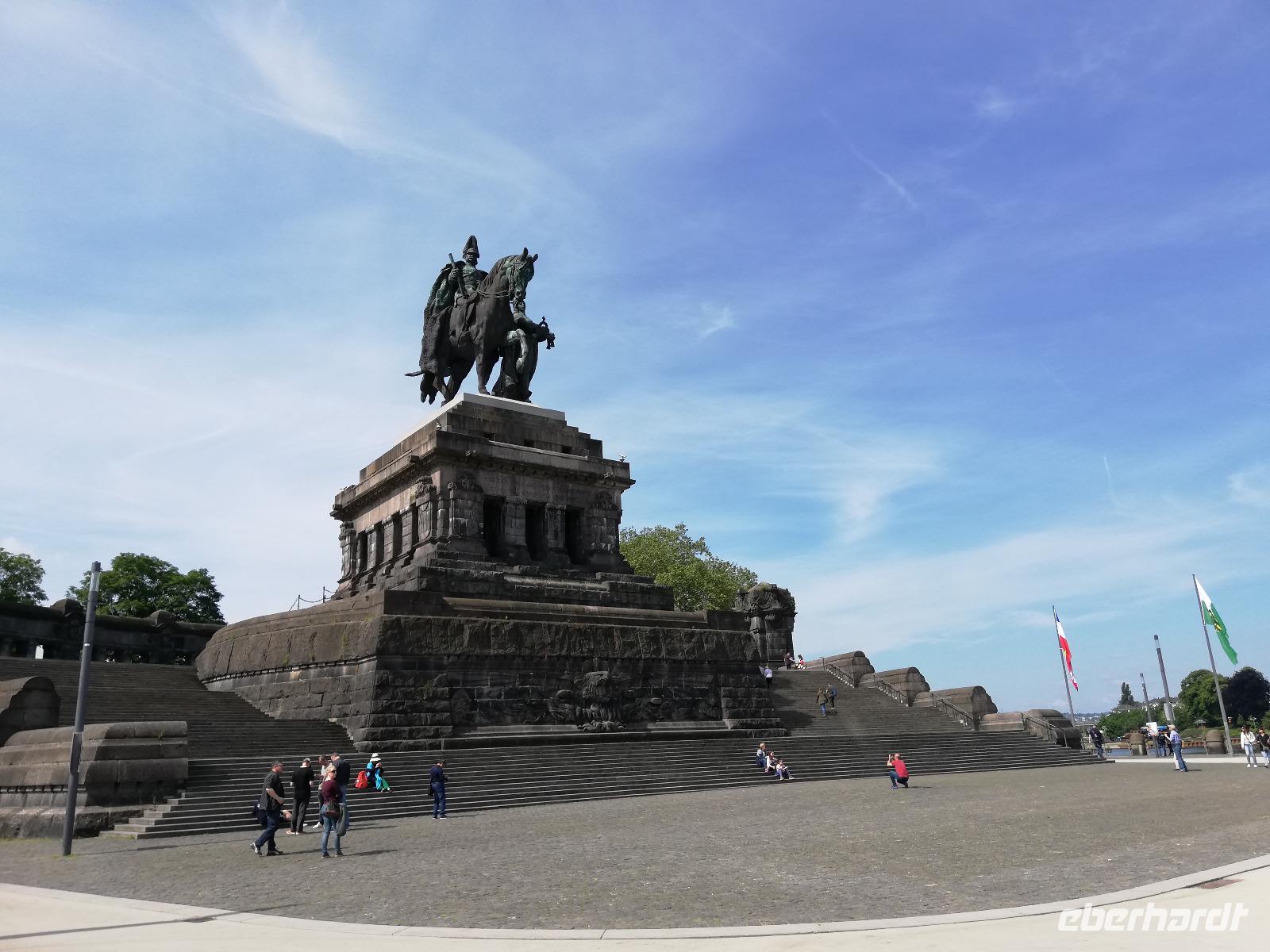 Rückreise , Pause in Koblenz am Deutschen Eck