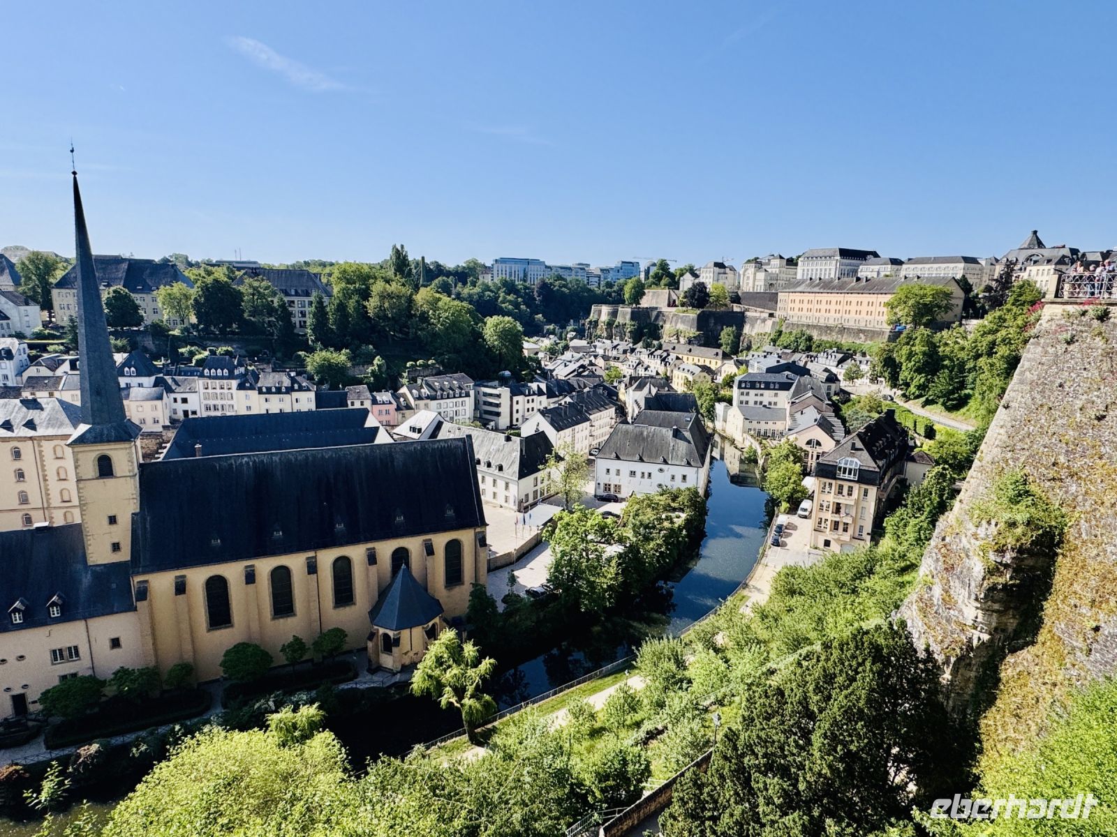 Tag 10 - Ausblick von der Chorniche auf die Unterstadt, Luxemburg 