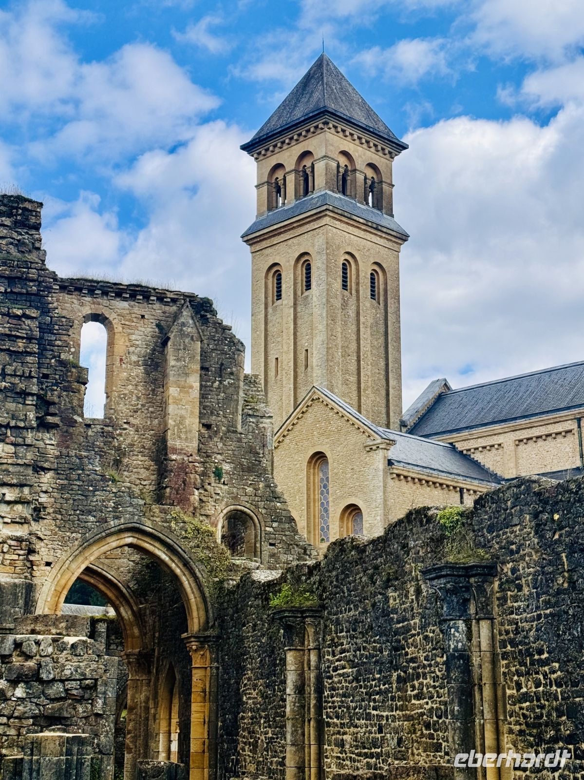 Tag 9 - Abtei-Basilika Notre-Dame von Orval