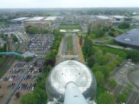 Aussicht vom Atomium in Richtung Place de Belgique, Brüssel, Belgien &ndash; &copy; Saskia Pinnow (Eberhardt TRAVEL)