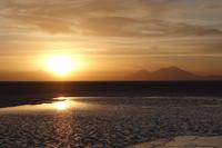 Sonnenuntergang im Salar de Uyuni in Bolivien (15)