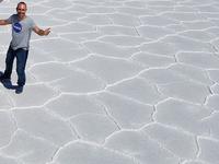 Jeepfahrt auf dem größten Salzsee der Welt in Uyuni in Bolivien (1)