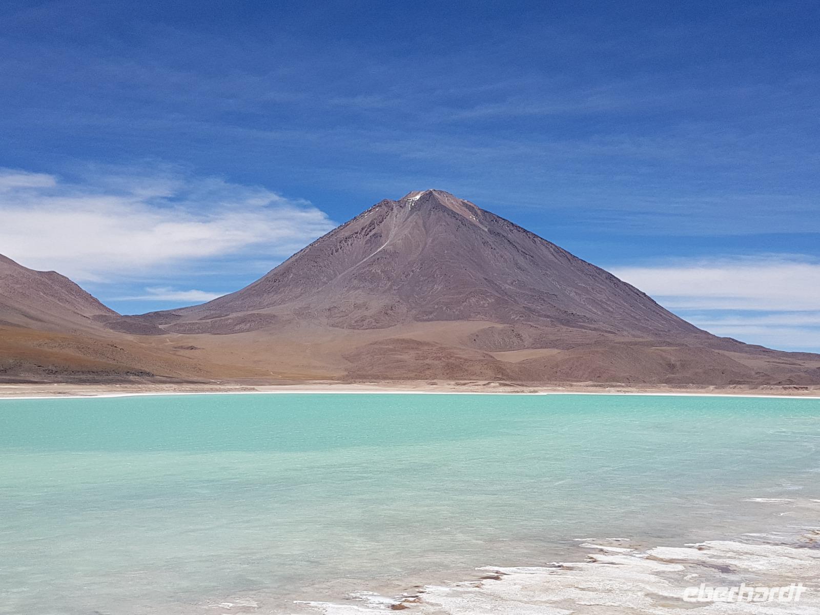 Laguna Verde mit Vulkan Licancabur in Bolivien (7)