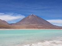 Laguna Verde mit Vulkan Licancabur in Bolivien (7)