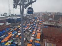 Fahrt mit Seilbahn über La Paz und El Alto (5)