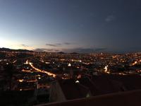 Blick auf Sucre bei Nacht