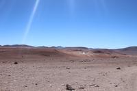 Wüstenlandschaft im Andenhochland