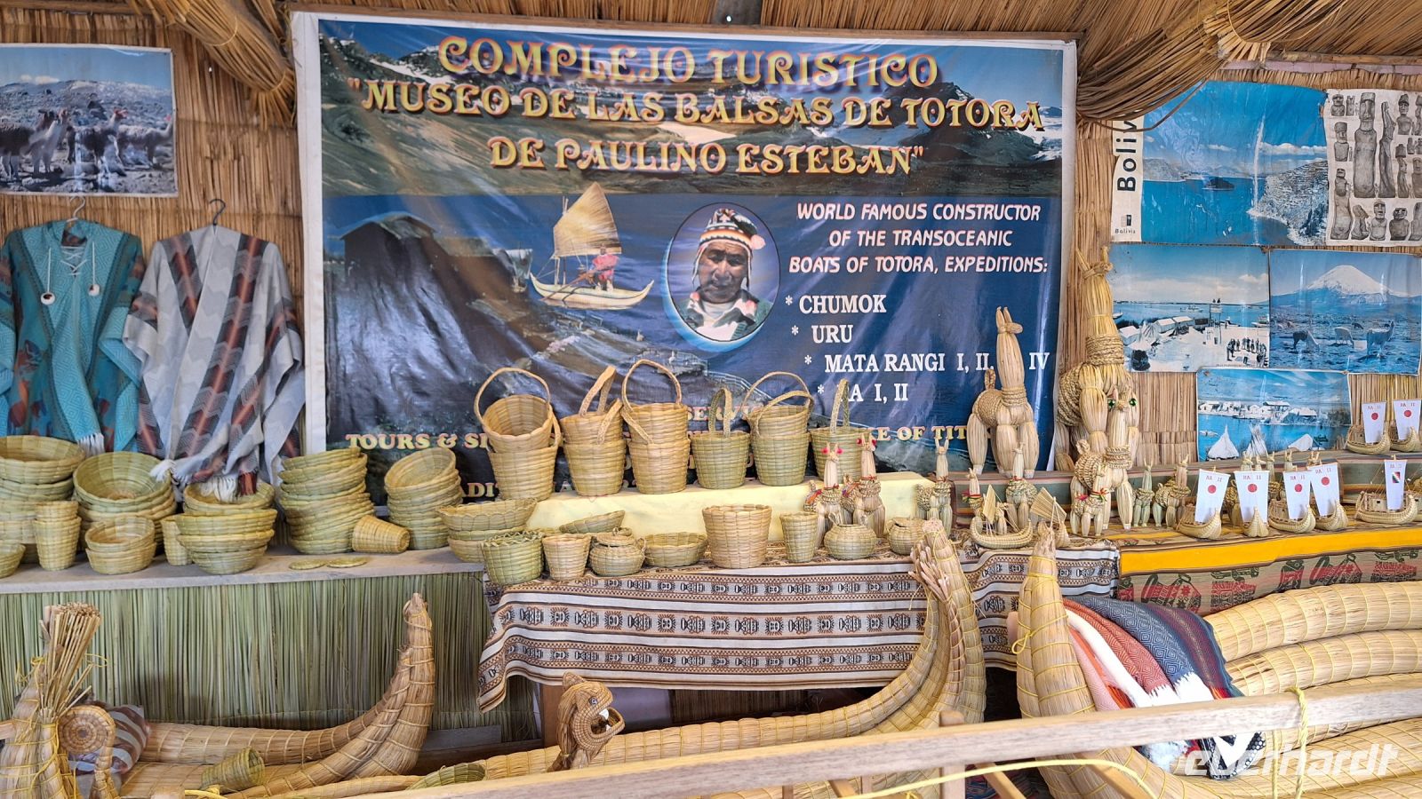 Titicacasee: Schilfbootsbauer