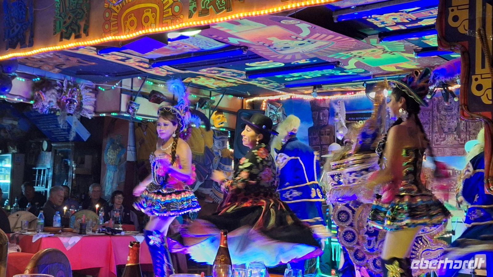 Peña-Folklore Show