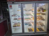 105. Großzügige Auswahl des Baumkuchen-Desserts