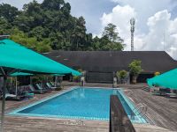 163. Hotelpool Mulu