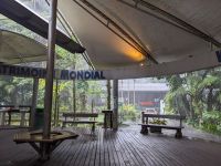 221. Mulu Nationalpark Headquarter tropischer Regenguss