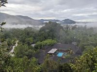 237. Sonnenaufgangsspaziergang mit Larry an unserer Hotelanlage