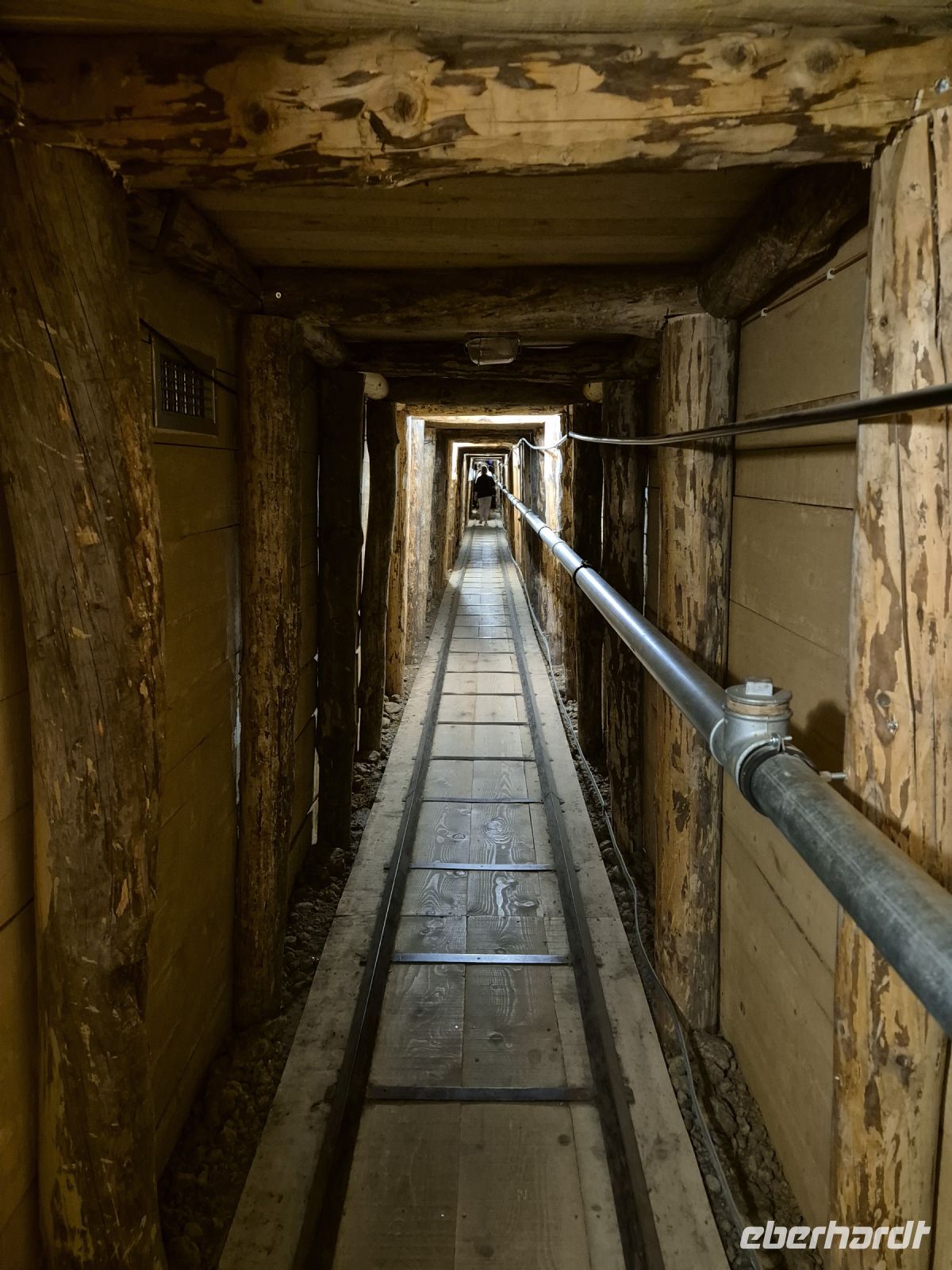 Tag 2 - Stadtführung in Sarajevo - Tunnel der Hoffnung 3.jpg