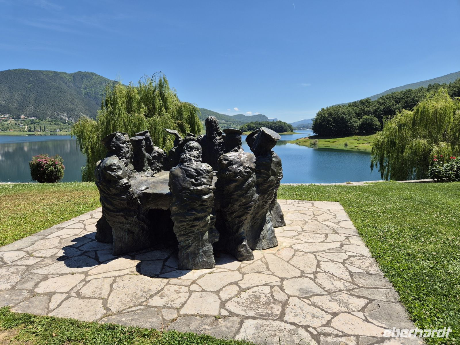 Tag 4 - Rama-See - Franziskanerkloster - Skulptur Letztes Abendmahl