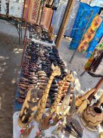 067 Handwerkskunst in Maun