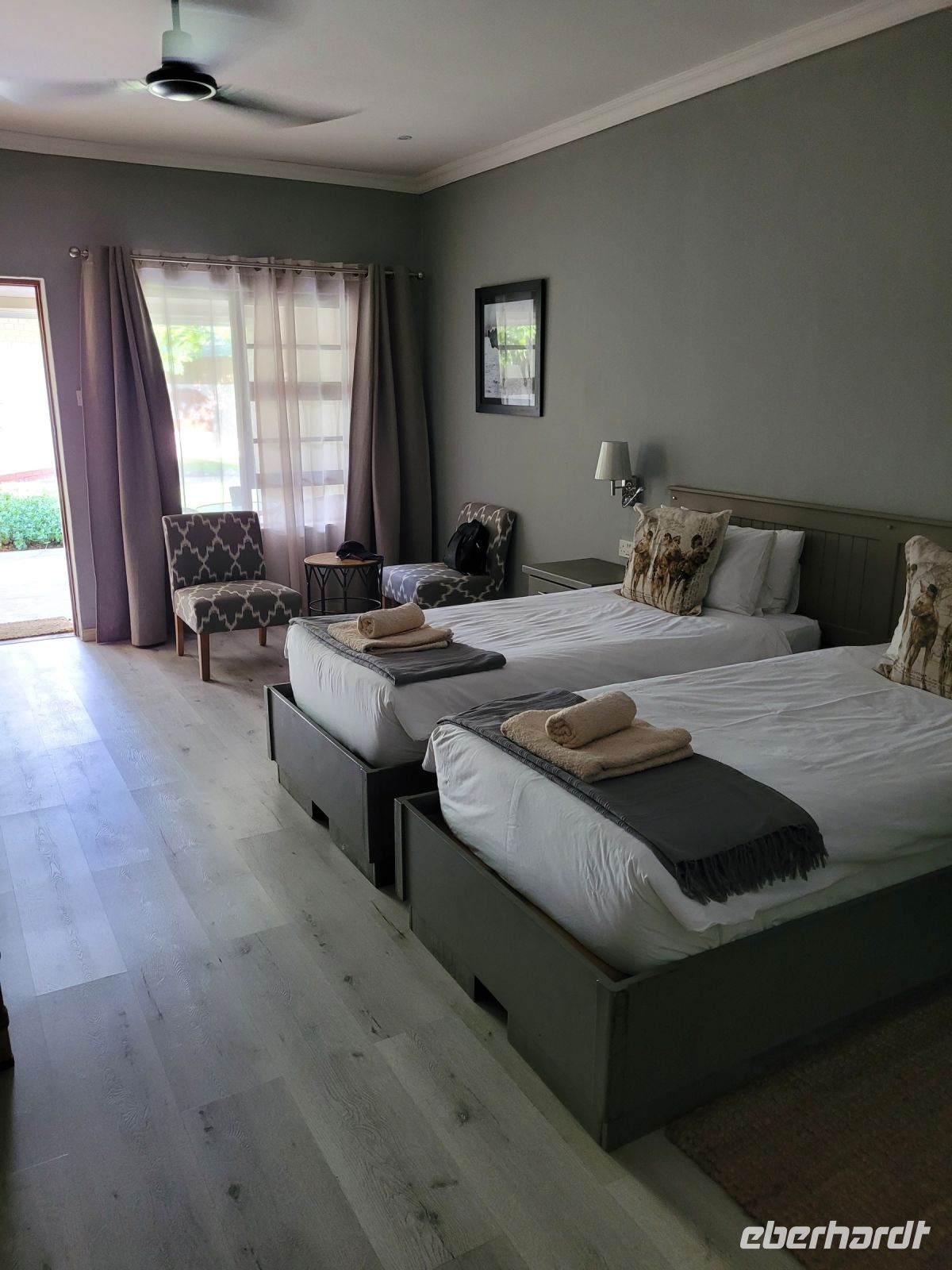 169 River View Lodge