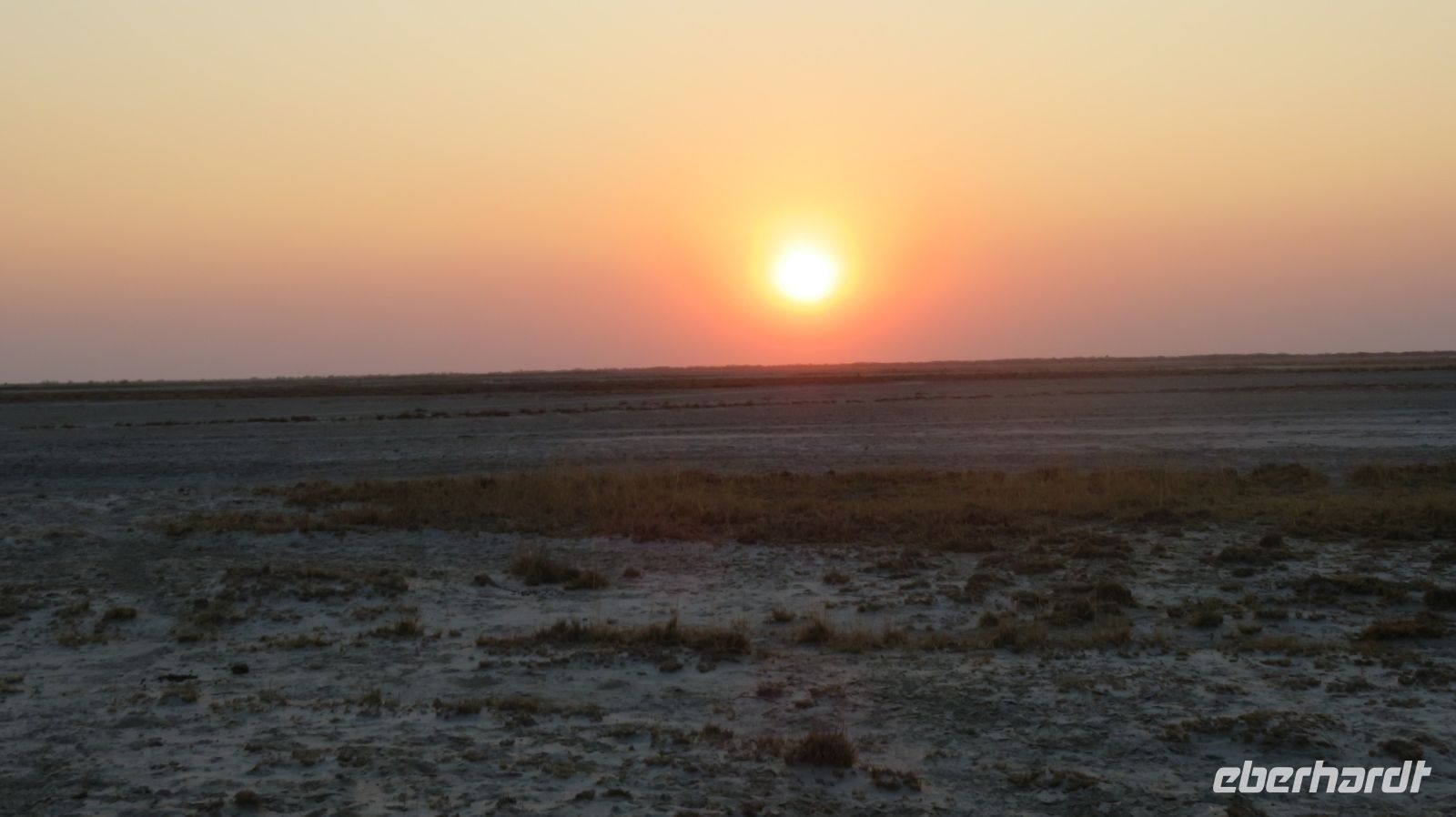 Sonnenuntergang Salzpfanne Nata