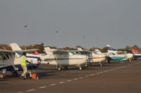 Flug über das Okavango-Delta