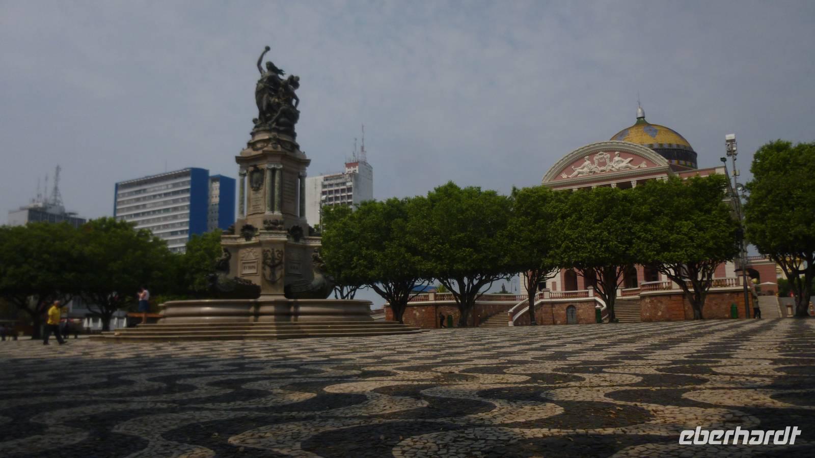 Gepflastert wie die Copacabana